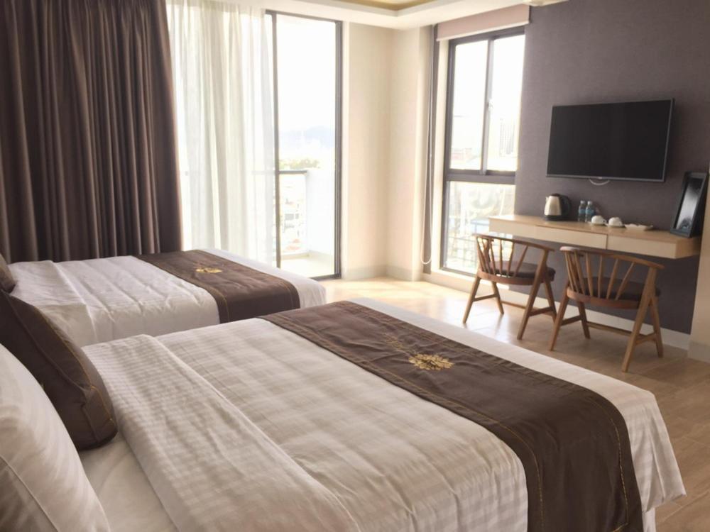 Daisy Hotel Nha Trang Exterior photo